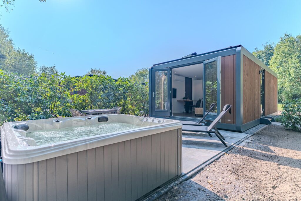 Bos Cabin Vakantiepark Breebronne